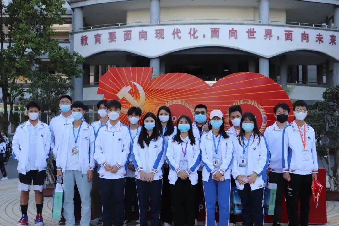 活泼老龄，乐享银发 | 助推老年人运用智能技术行动